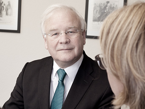Rechtsanwalt und Notar a.D. Bernd Busemann